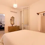 - Casa Habanera *